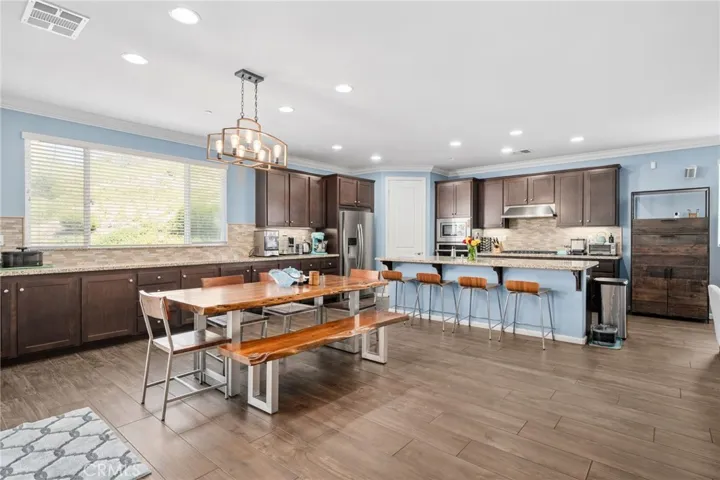 9480 Visaya Drive, Riverside, California 92508