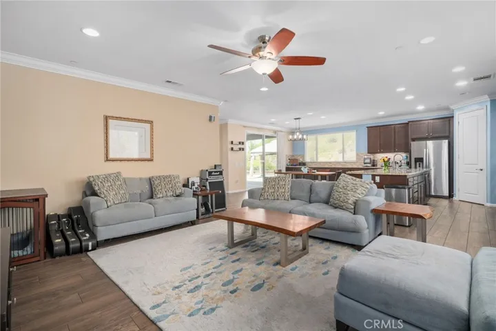 9480 Visaya Drive, Riverside, California 92508