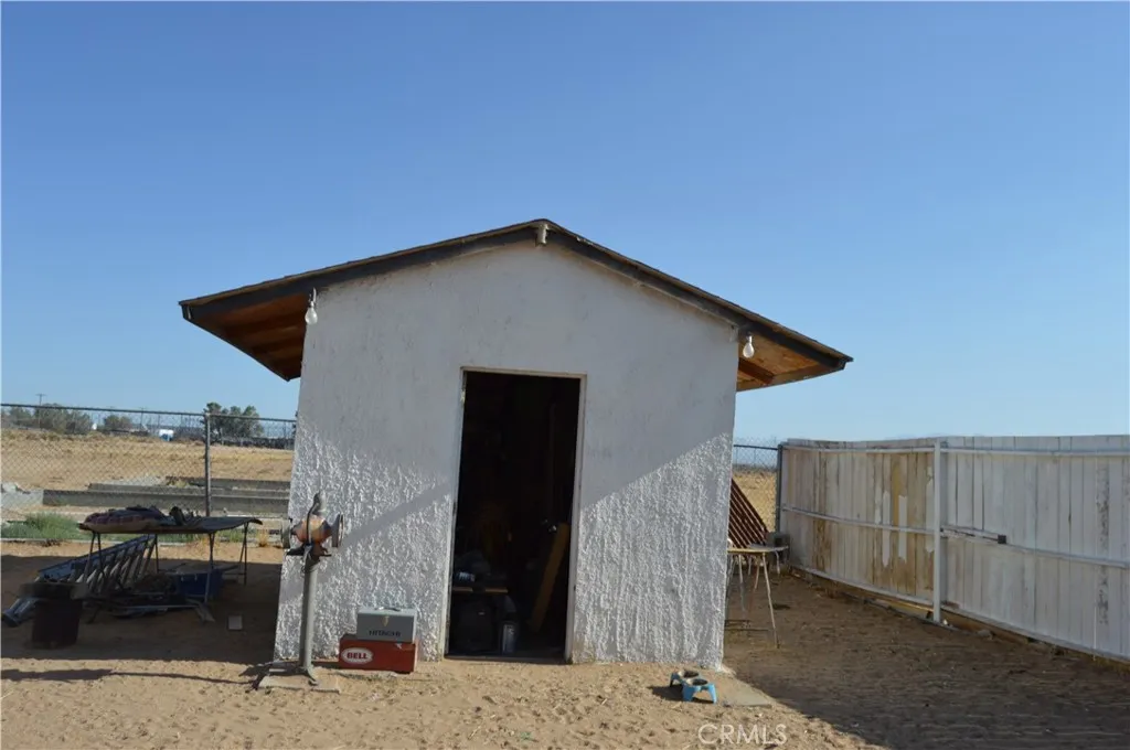 12065 Aztec Lane, Adelanto, California 92301 home-pic-23
