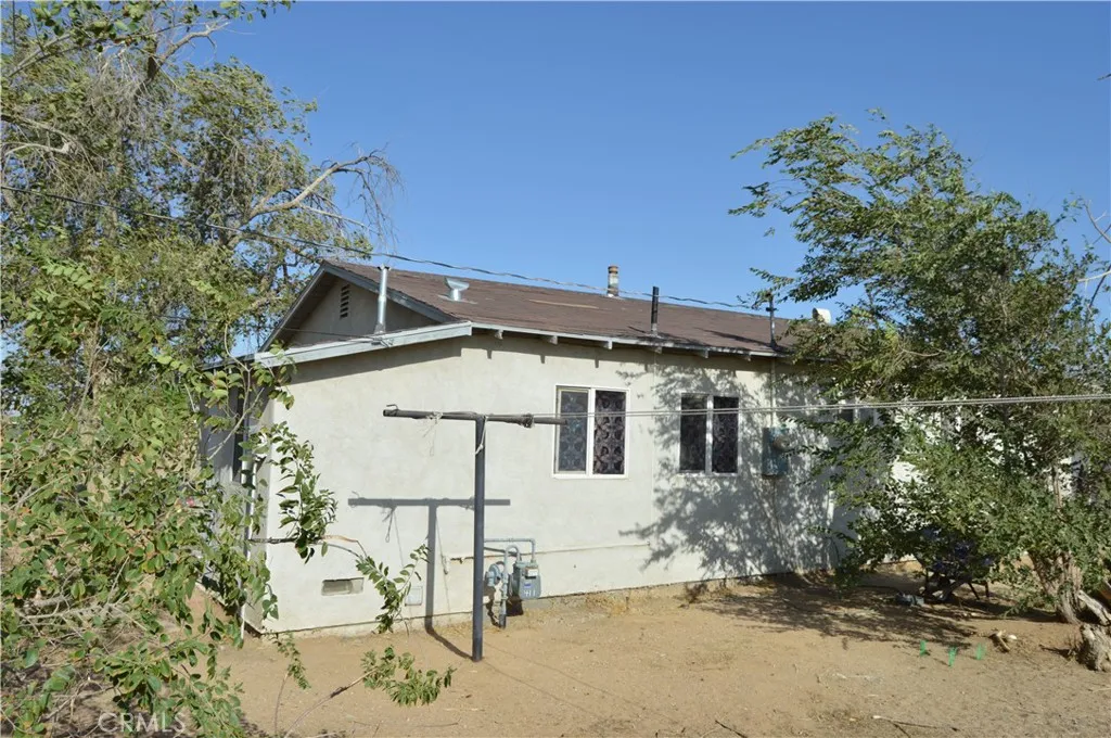 12065 Aztec Lane, Adelanto, California 92301 home-pic-12