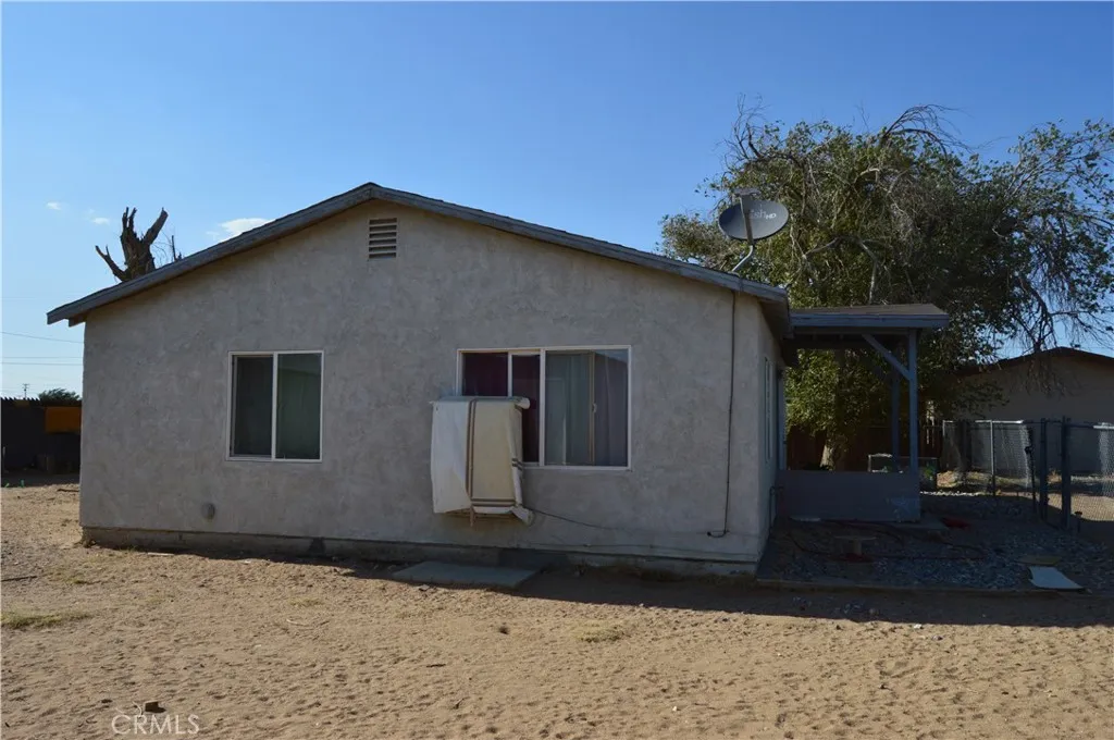 12065 Aztec Lane, Adelanto, California 92301 home-pic-9