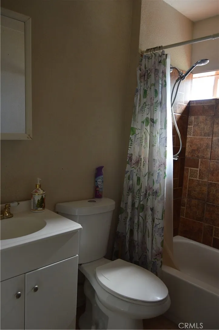 12065 Aztec Lane, Adelanto, California 92301 home-pic-56