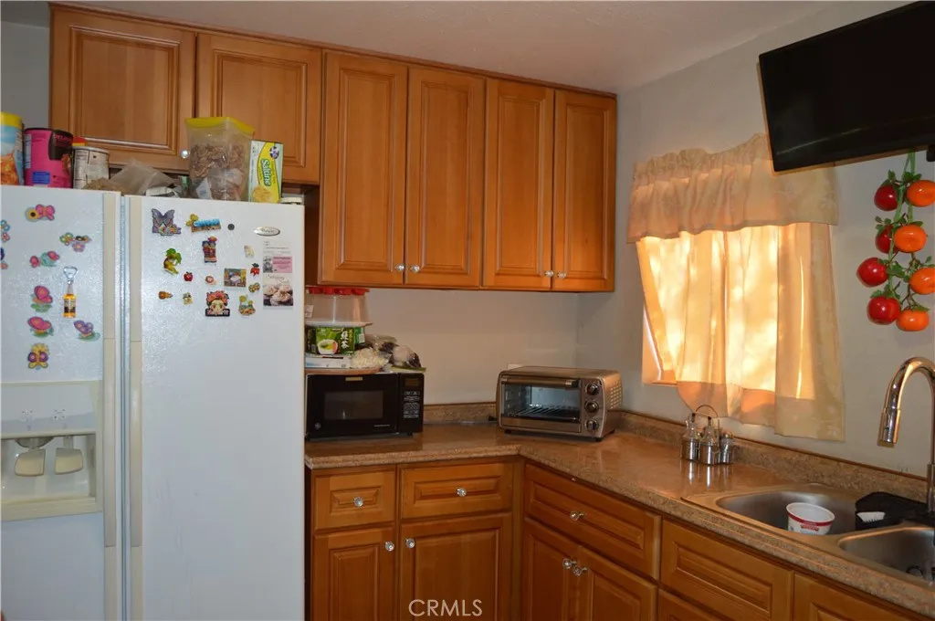 12065 Aztec Lane, Adelanto, California 92301 home-pic-49