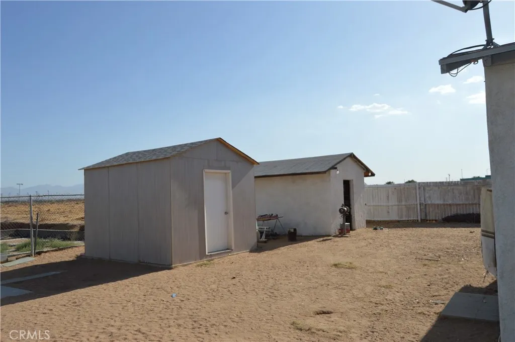 12065 Aztec Lane, Adelanto, California 92301 home-pic-20