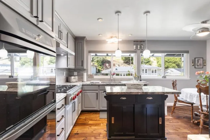 3155 Brittan Avenue, San Carlos, California 94070