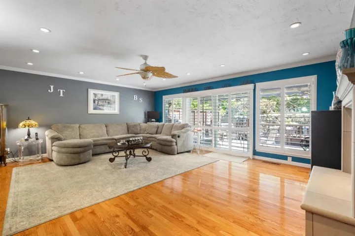 3155 Brittan Avenue, San Carlos, California 94070