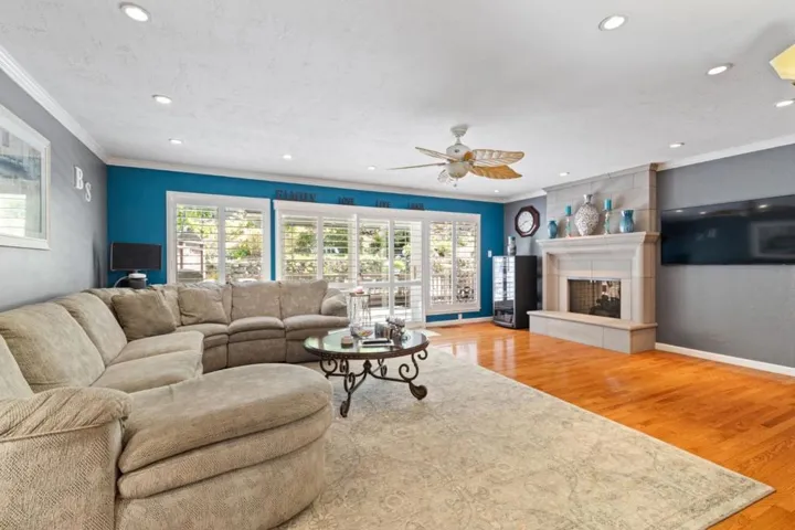 3155 Brittan Avenue, San Carlos, California 94070