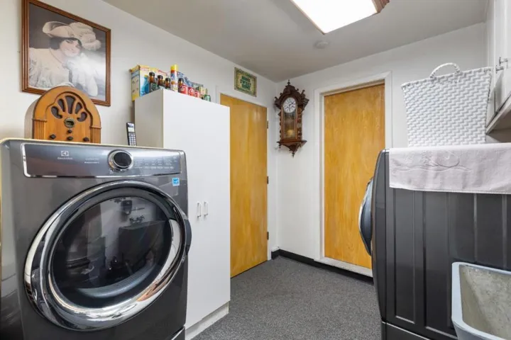 3155 Brittan Avenue, San Carlos, California 94070