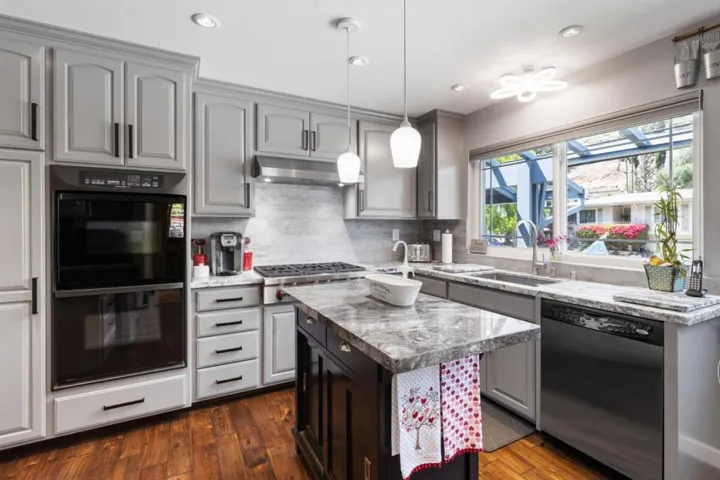 3155 Brittan Avenue, San Carlos, California 94070