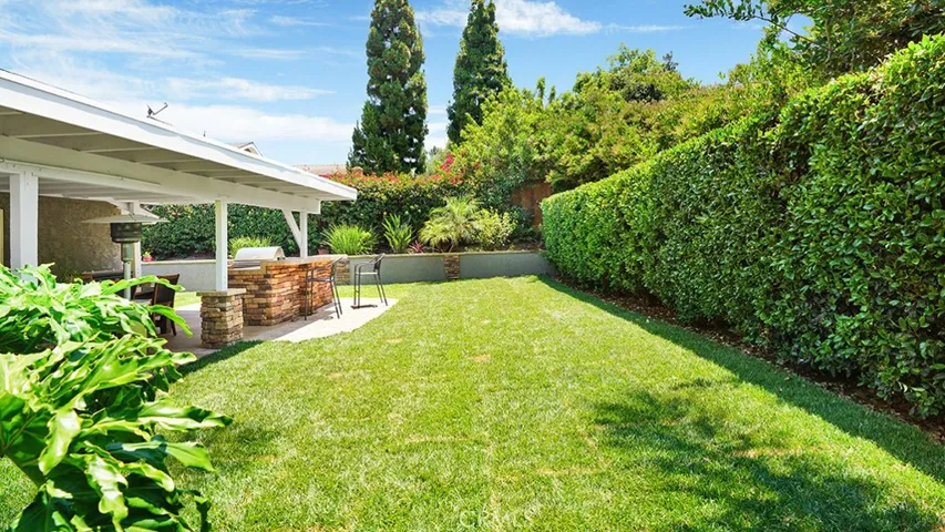27022 Mariscal Lane, Mission Viejo, California 92691