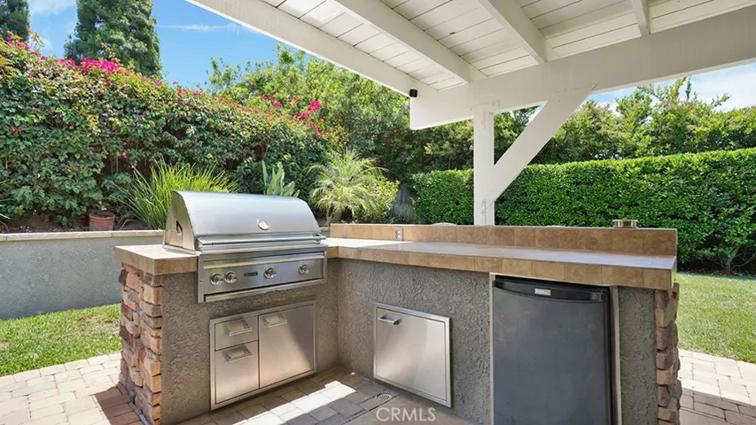 27022 Mariscal Lane, Mission Viejo, California 92691
