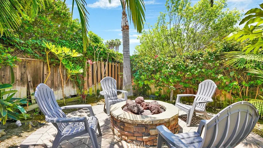 27022 Mariscal Lane, Mission Viejo, California 92691