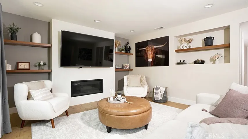 27022 Mariscal Lane, Mission Viejo, California 92691