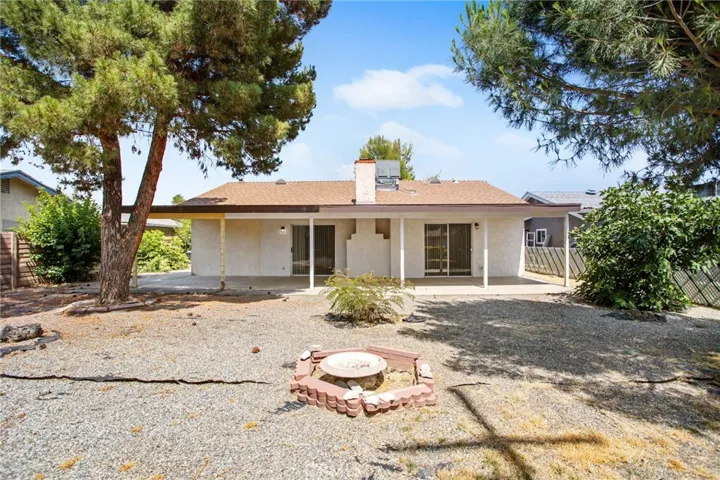 719 Lorraine Lane, Hemet, California 92543