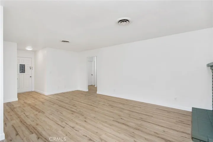 719 Lorraine Lane, Hemet, California 92543
