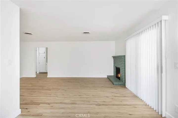 719 Lorraine Lane, Hemet, California 92543
