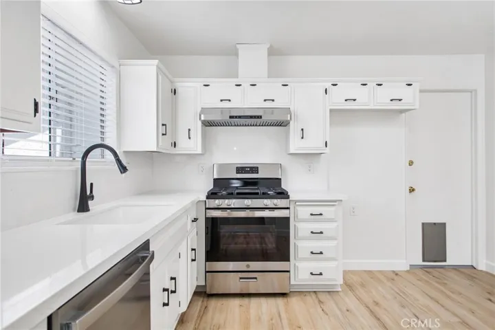 719 Lorraine Lane, Hemet, California 92543