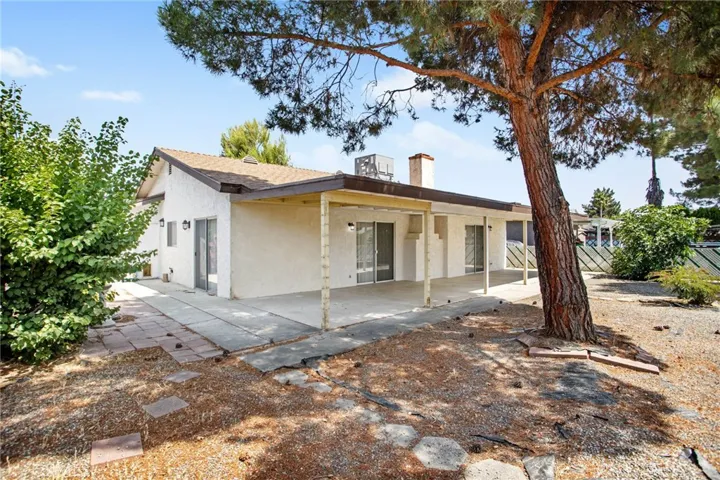 719 Lorraine Lane, Hemet, California 92543