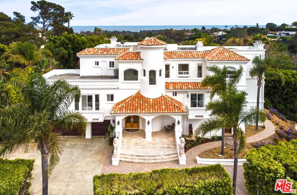 6400 Kanan Dume Road, Malibu, California 90265, 5 Bedrooms Bedrooms, ,8 BathroomsBathrooms,Residential,For Sale,Kanan Dume,25555951