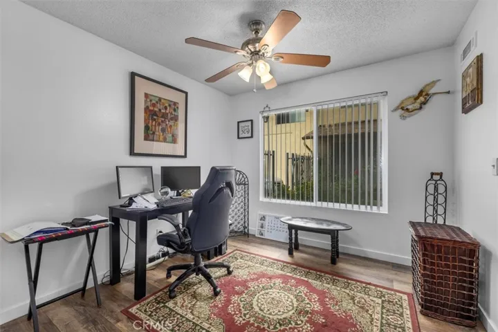 Unit B: Dining space