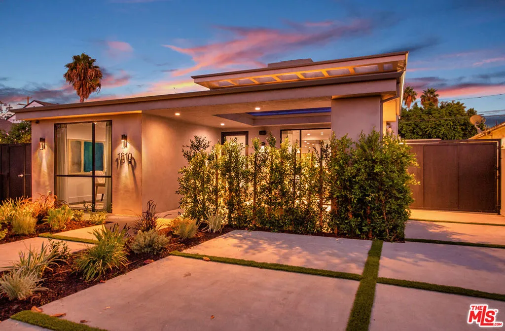 1810 S Sherbourne Drive, Los Angeles, California 90035 home-pic-1