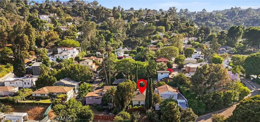 3209 Bennett Drive, Los Angeles, California 90068, 3 Bedrooms Bedrooms, ,2 BathroomsBathrooms,Residential,For Sale,Bennett,SW25142864
