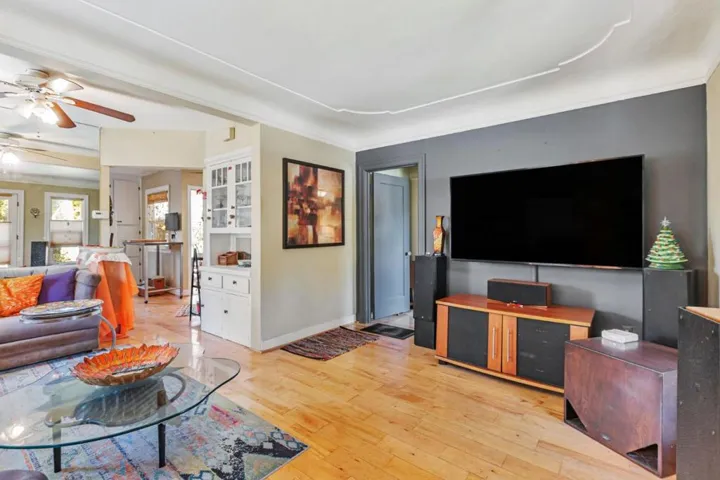 484 E Evelyn Avenue, Sunnyvale, California 94086