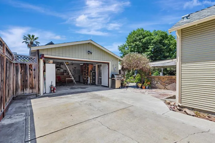 484 E Evelyn Avenue, Sunnyvale, California 94086