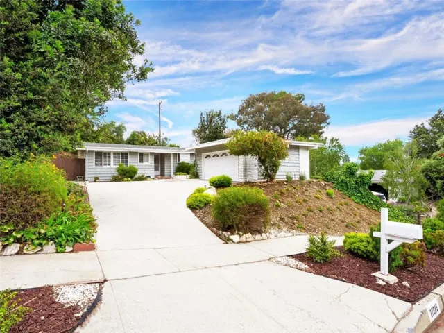 27045 Shorewood Road, Rancho Palos Verdes, California 90275