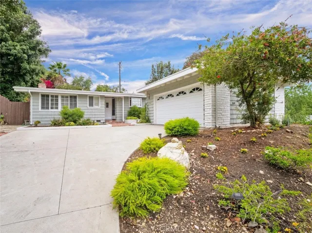 27045 Shorewood Road, Rancho Palos Verdes, California 90275