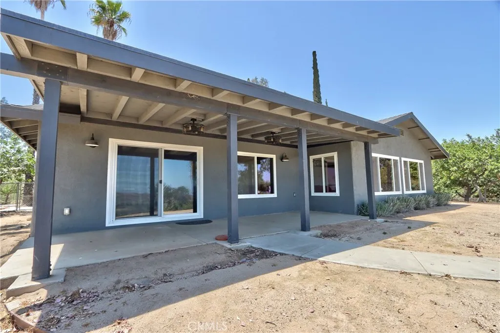 15455 Shelton Drive, Perris, California 92570 home-pic-49