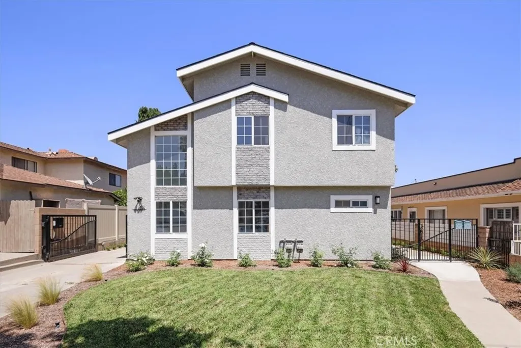 314 Lola Avenue, Pasadena, California 91107, 6 Bedrooms Bedrooms, ,6 BathroomsBathrooms,Residential,For Sale,Lola,AR25143712