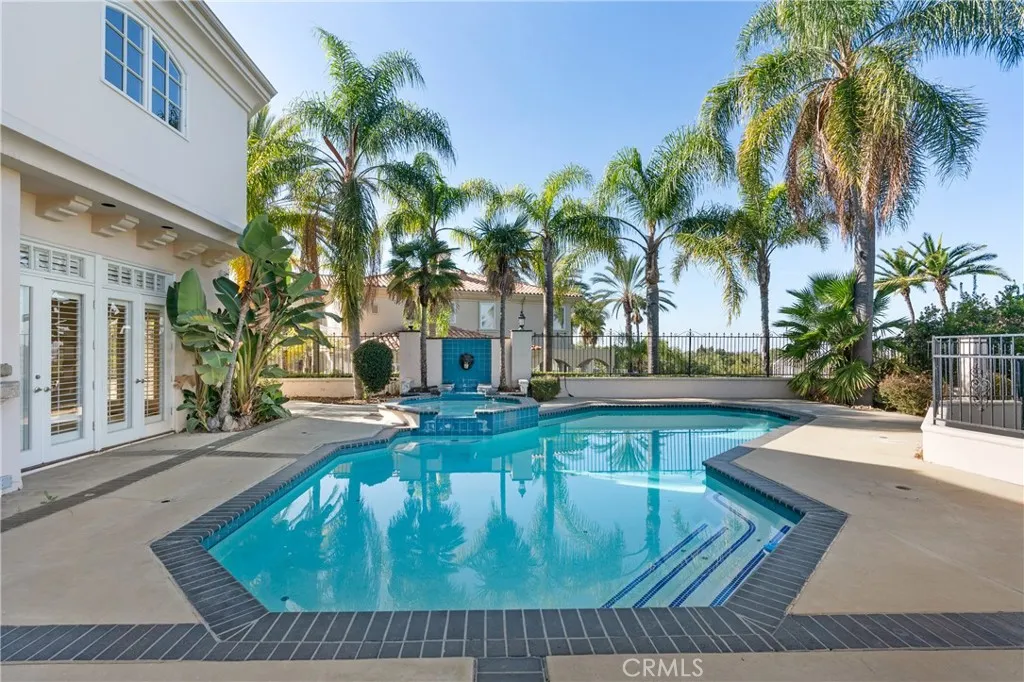 5081 E Copa De Oro Drive, Anaheim, California 92807 home-pic-45