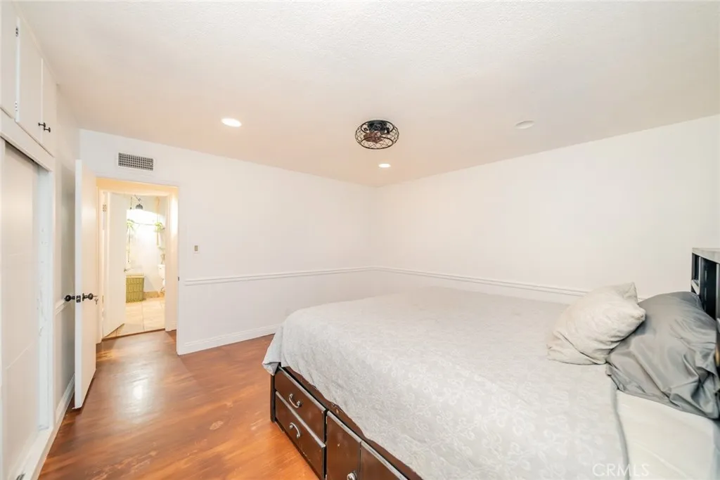 533 Via Vista Dr, Redlands, California 92373 home-pic-42