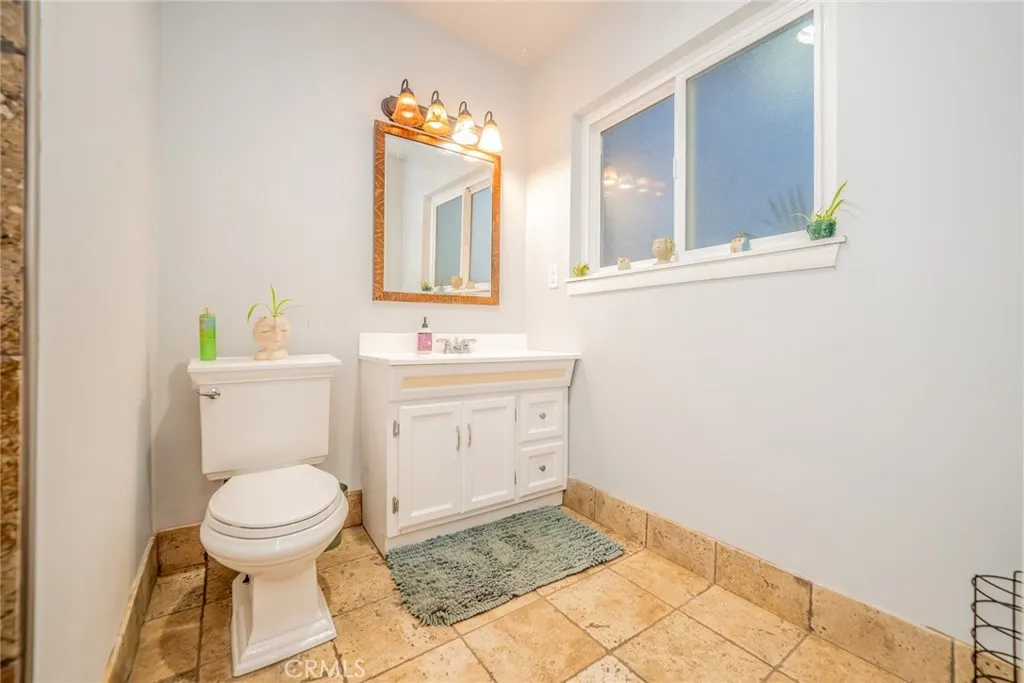 533 Via Vista Dr, Redlands, California 92373 home-pic-50