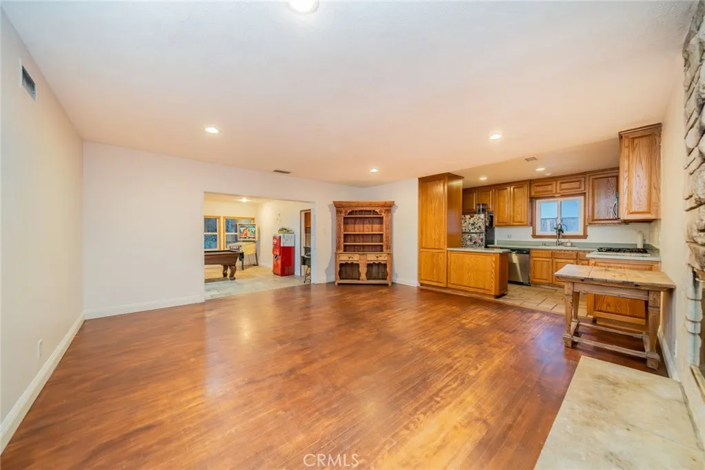 533 Via Vista Dr, Redlands, California 92373 home-pic-23