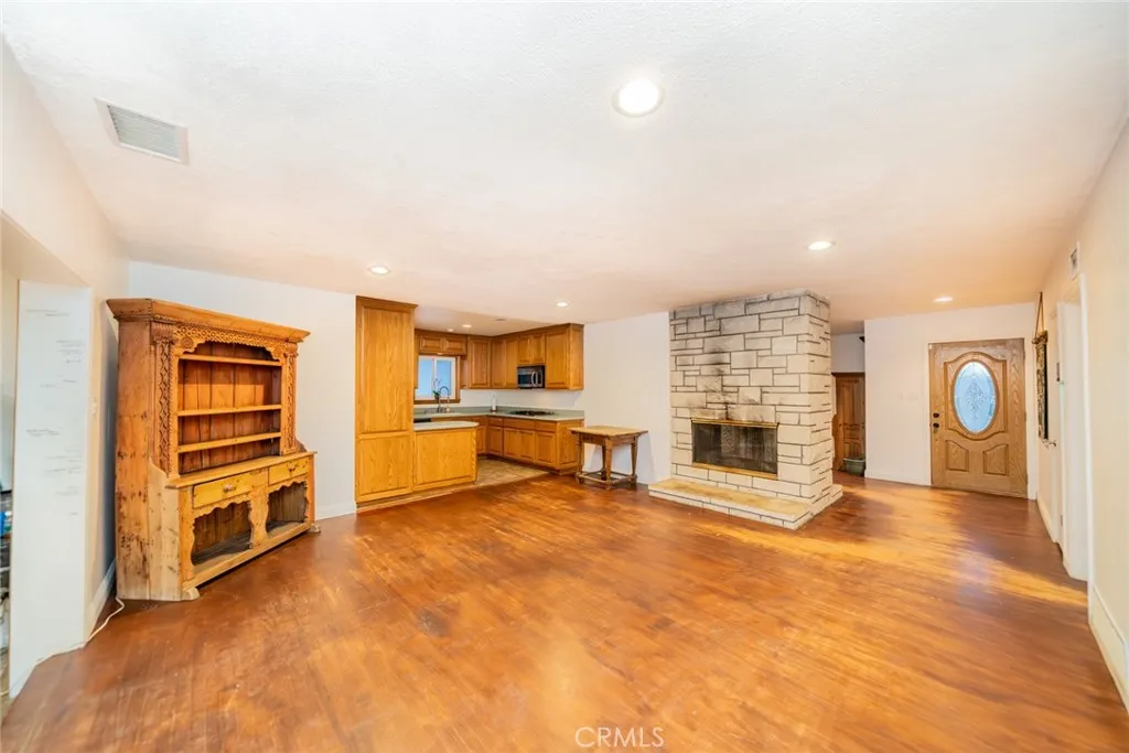533 Via Vista Dr, Redlands, California 92373 home-pic-33