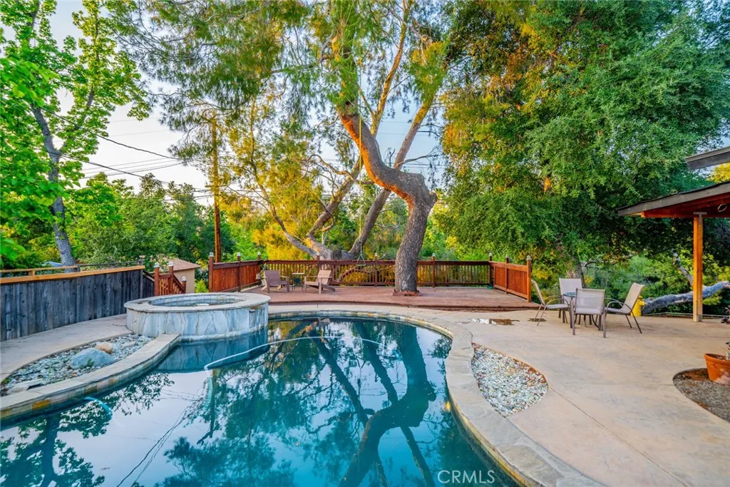 533 Via Vista Dr, Redlands, California 92373 home-pic-12