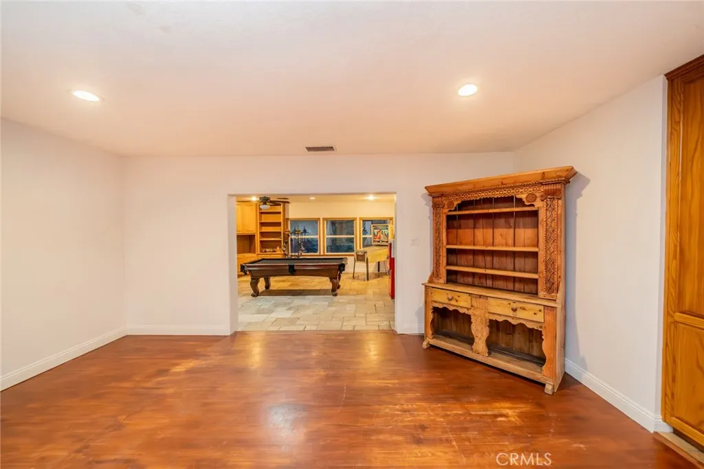 533 Via Vista Dr, Redlands, California 92373 home-pic-29