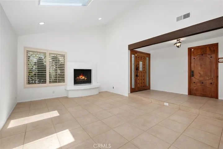 16 Banyan Tree, Irvine, California 92612