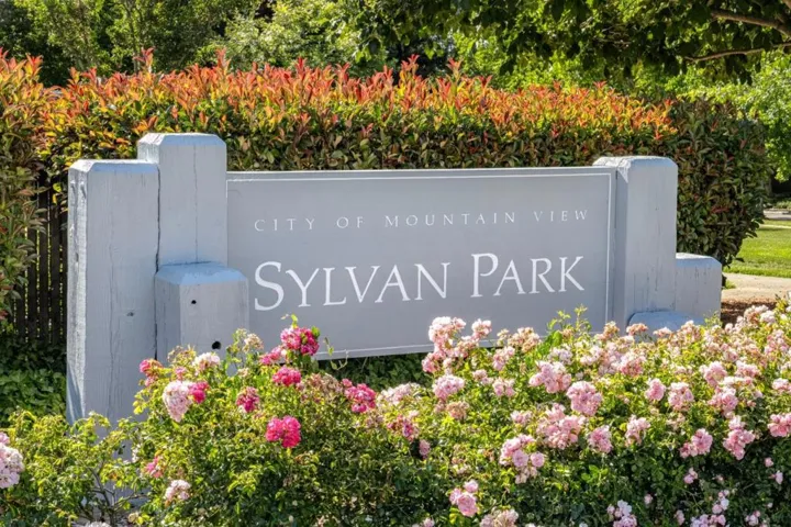 818 Sylvan Avenue, Mountain View, California 94041