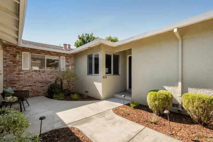 818 Sylvan Avenue, Mountain View, California 94041