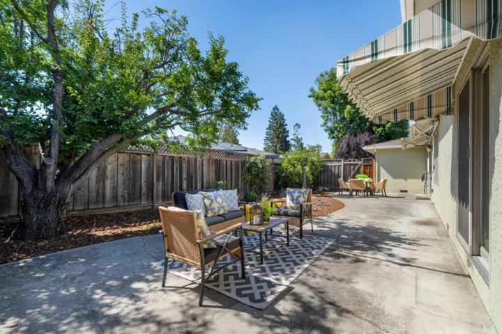 818 Sylvan Avenue, Mountain View, California 94041
