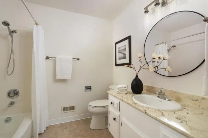 818 Sylvan Avenue, Mountain View, California 94041