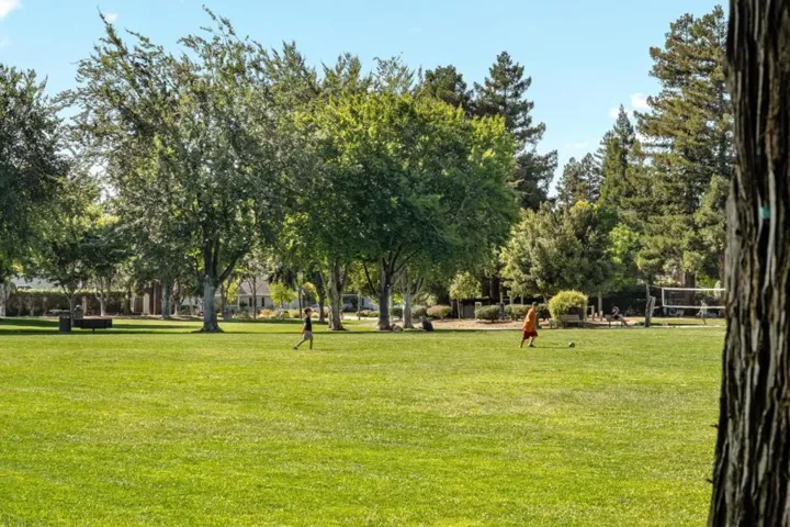 818 Sylvan Avenue, Mountain View, California 94041