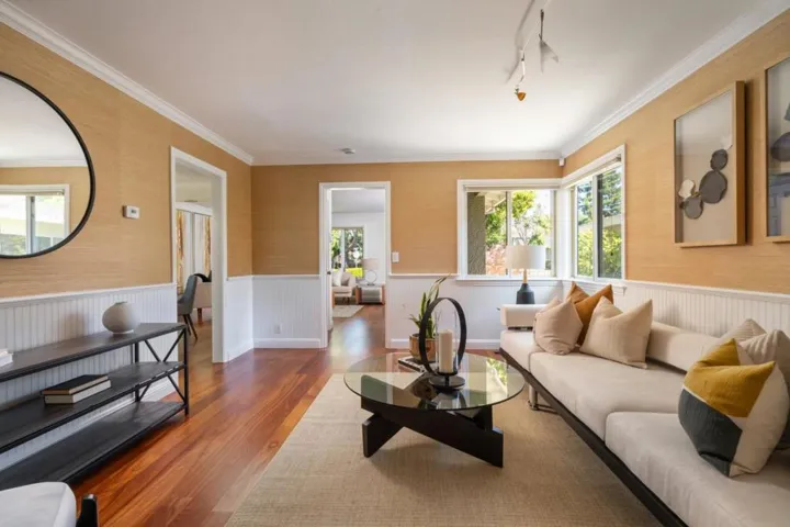 818 Sylvan Avenue, Mountain View, California 94041