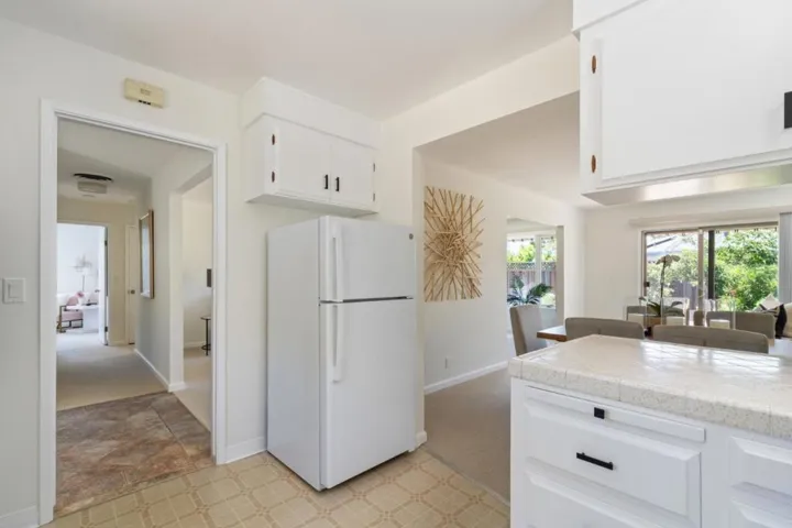 818 Sylvan Avenue, Mountain View, California 94041