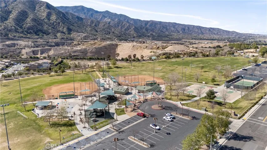 24982 Pine Creek, Corona, California 92883
