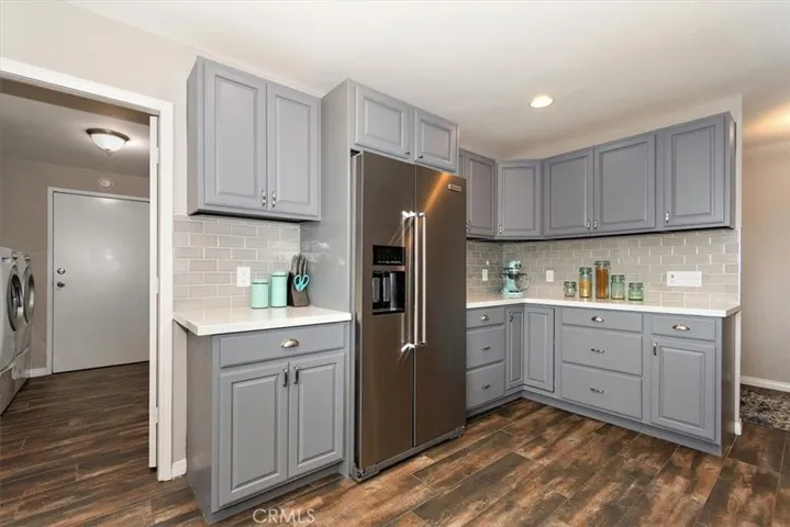 Kitchen_8