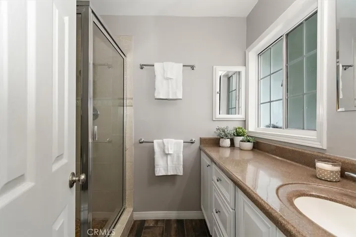 Primary Bathroom_2